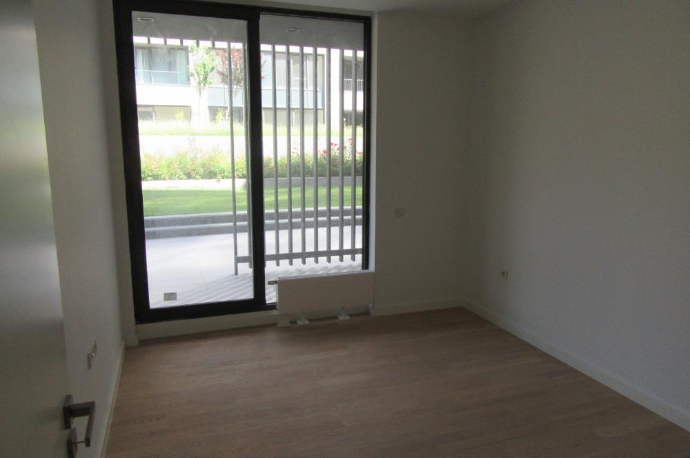 İNCEK LOFT'TA SATILIK 4+1 BAHÇE TERASLI DAİRE