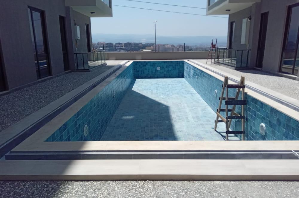 GÖRÜKLE AVLU-2 DE 2+1 EŞYALI HAVUZLU KİRALIK DAİRE