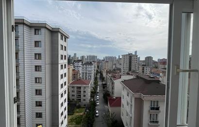 ÜMRANİYE TAVUKÇUYOLU'NDA, SİTE İÇİNDE,  SATILIK GENİŞ 3+1
