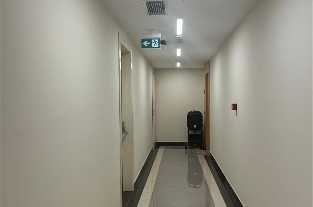 ANADOLU ADLİYESİ KARŞISINDA PLAZADA KİRALIK  2+1 OFİS