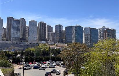 METRO ÇIKIŞI 1000m2 5 KATLI PLAZA