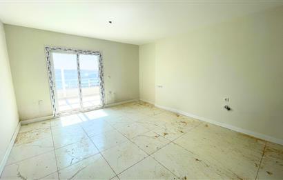 Kıyıkışlacık Iasos Marin Sitesinde Deniz Manzaralı Daire