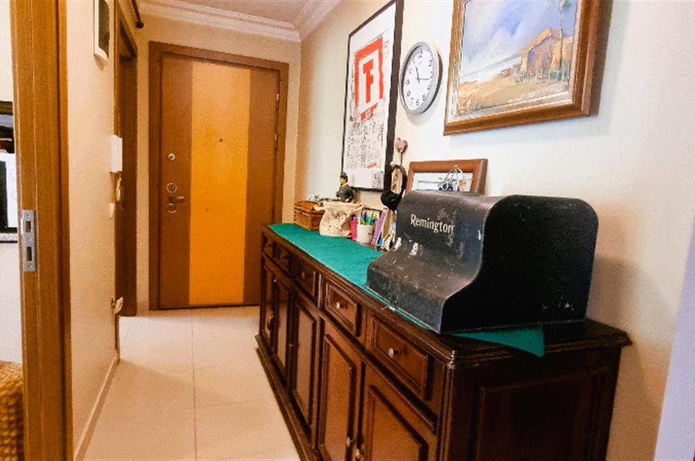 MALTEPE, CEVİZLİ'DE KONUMU İLE ÖNE ÇIKAN 2,5+1 SATILIK DAİRE