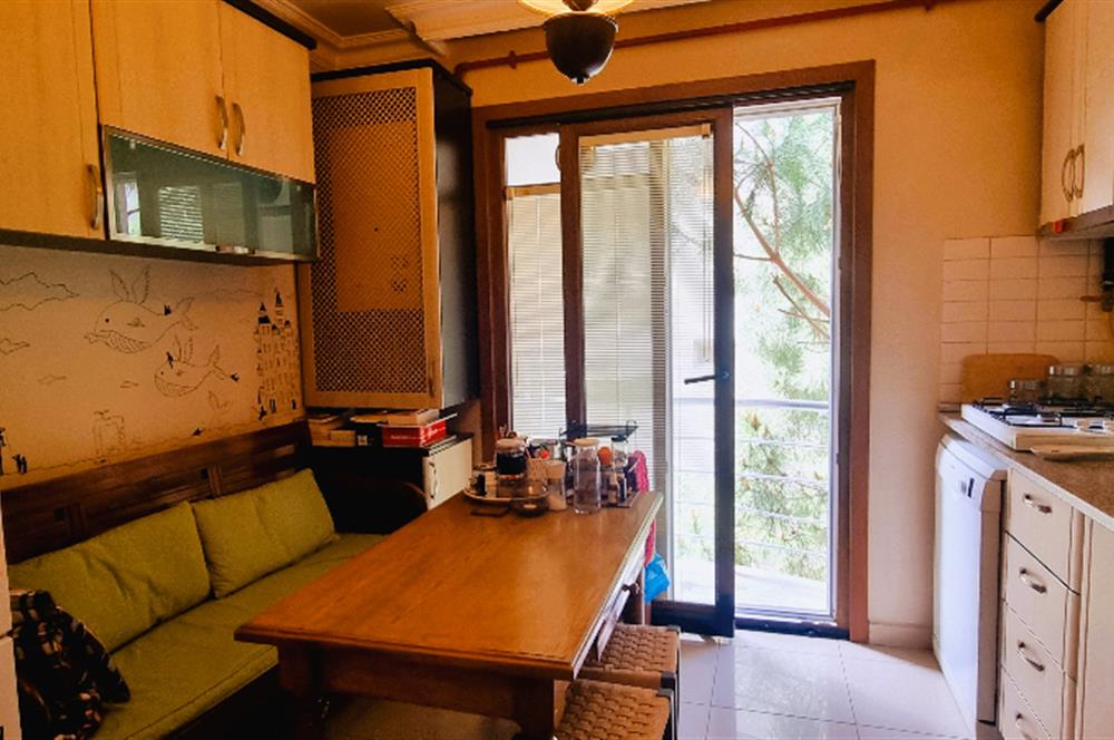 MALTEPE, CEVİZLİ'DE KONUMU İLE ÖNE ÇIKAN 2,5+1 SATILIK DAİRE