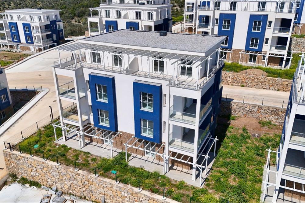 Kıyıkışlacık Iasos Marin Sitesinde Deniz Manzaralı Daire