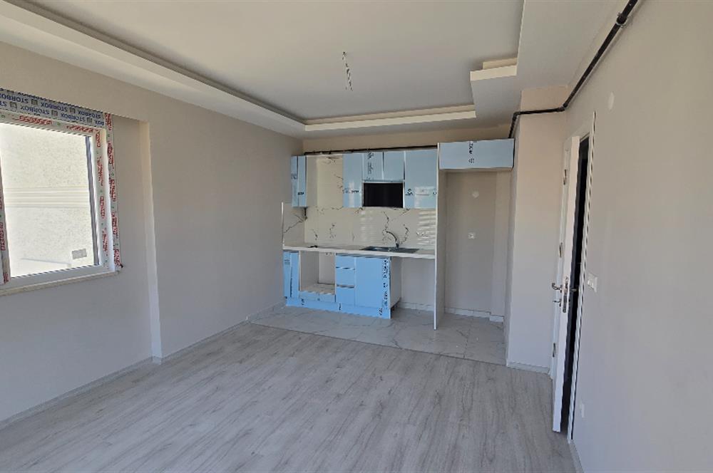 TUZLA POSTANE MAHALLESİ ÇARŞI YAKININDA 1+1 YATIRIMLIK DAİRE