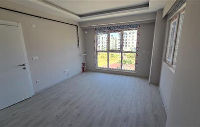 TUZLA POSTANE MAHALLESİ ÇARŞI YAKININDA 1+1 YATIRIMLIK DAİRE