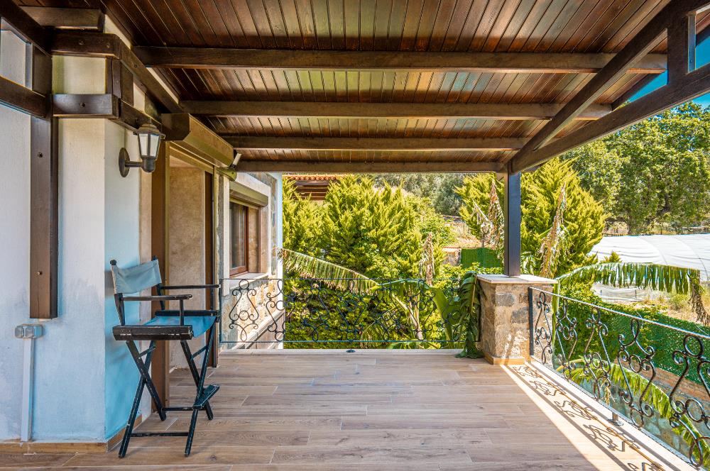 BODRUM KADIKALESİ'NDE SATILIK TAM MÜSTAKİL HAVUZLU VİLLA