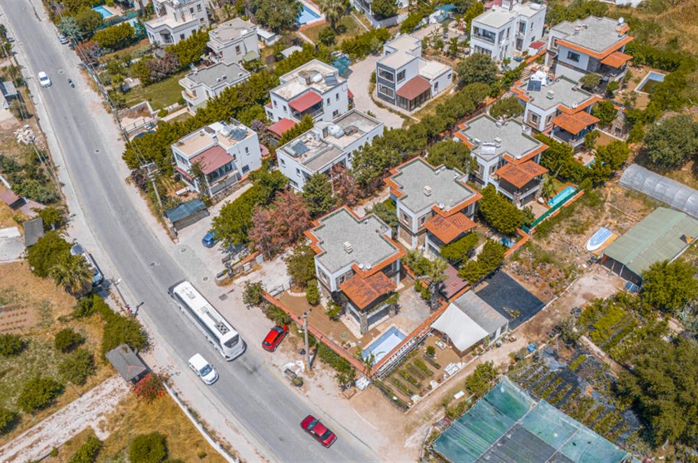 BODRUM KADIKALESİ'NDE SATILIK TAM MÜSTAKİL HAVUZLU VİLLA