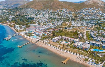 BODRUM KADIKALESİ'NDE SATILIK TAM MÜSTAKİL HAVUZLU VİLLA