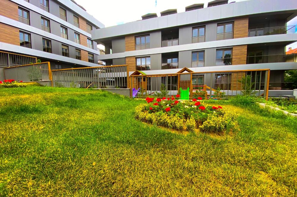 ÇAMLICA ŞEHRİ SEFA KONUTLARINDA 2+1 106m2 NE KULLANIMLI SİTEDE