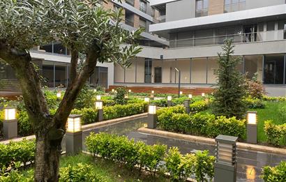 ÇAMLICA ŞEHRİ SEFA KONUTLARINDA 2+1 106m2 NE KULLANIMLI SİTEDE