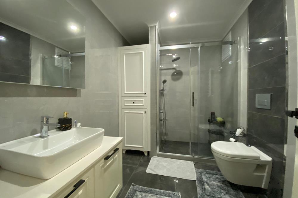 ÇAMLICA ŞEHRİ SEFA KONUTLARINDA 2+1 106m2 NE KULLANIMLI SİTEDE