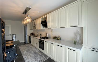 ÇAMLICA ŞEHRİ SEFA KONUTLARINDA 2+1 106m2 NE KULLANIMLI SİTEDE