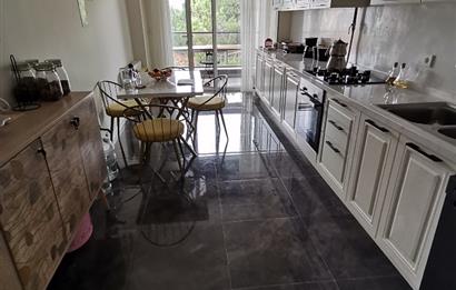 ÇAMLICA ŞEHRİ SEFA KONUTLARINDA 135m2 NET 3+1 GÜVENLİKLİ HAVUZLU
