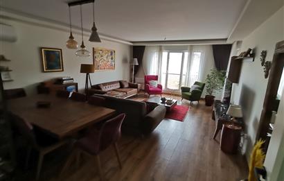 ÇAMLICA ŞEHRİ SEFA KONUTLARINDA 135m2 NET 3+1 GÜVENLİKLİ HAVUZLU