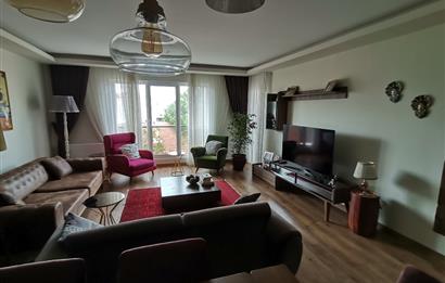ÇAMLICA ŞEHRİ SEFA KONUTLARINDA 135m2 NET 3+1 GÜVENLİKLİ HAVUZLU