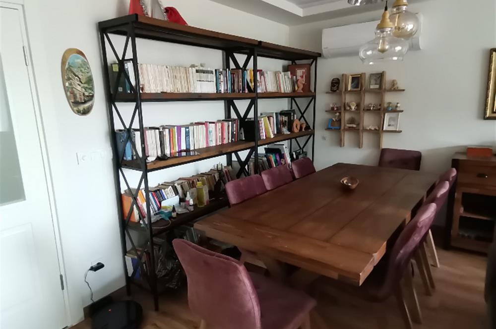 ÇAMLICA ŞEHRİ SEFA KONUTLARINDA 135m2 NET 3+1 GÜVENLİKLİ HAVUZLU