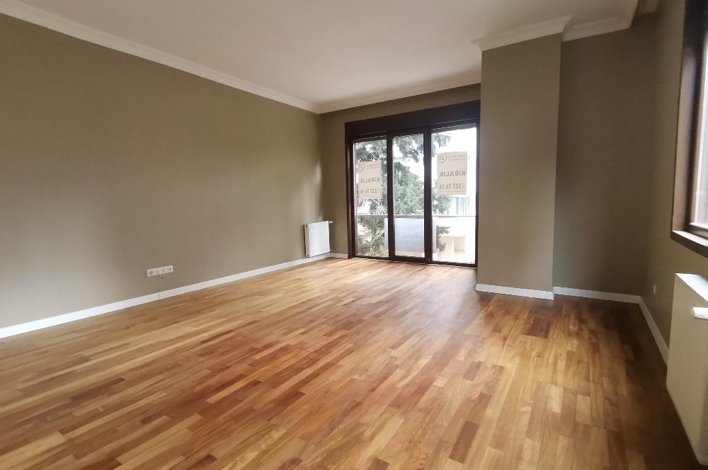 ERENKÖY ETHEMEFENDİ CADDESİ 3+1 KOMBİLİ YENİ BİNADA KİRALIK