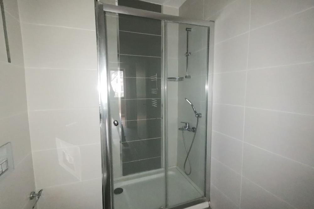 ERENKÖY ETHEMEFENDİ CADDESİ 3+1 KOMBİLİ YENİ BİNADA KİRALIK