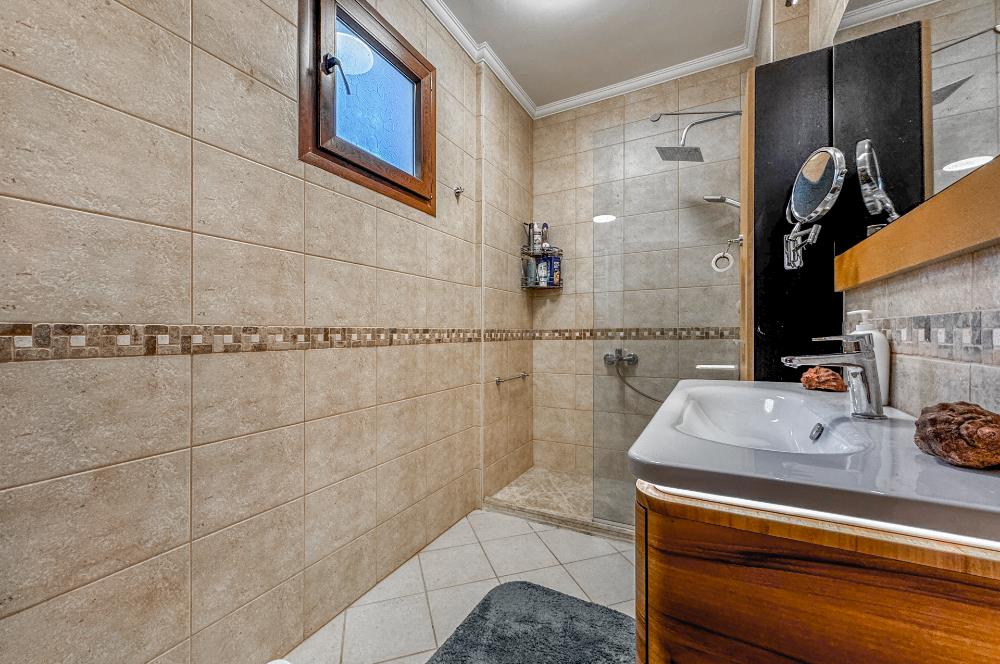 BODRUM KADIKALESİ'NDE SATILIK TAM MÜSTAKİL HAVUZLU VİLLA