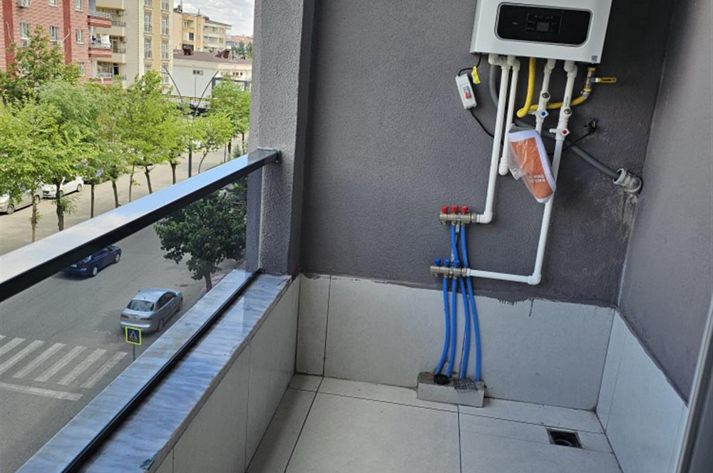 Pazaryerinin en güzel yerinde 1+1 Kiralık Daire