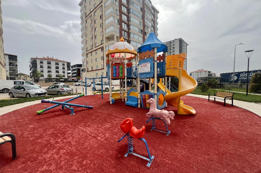 CENTURY 21 VİZYON 'dan GÜNEY/BATI CEPHE FERAH 3+1 DAİRE