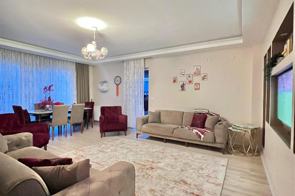 CENTURY 21 VİZYON 'dan GÜNEY/BATI CEPHE FERAH 3+1 DAİRE