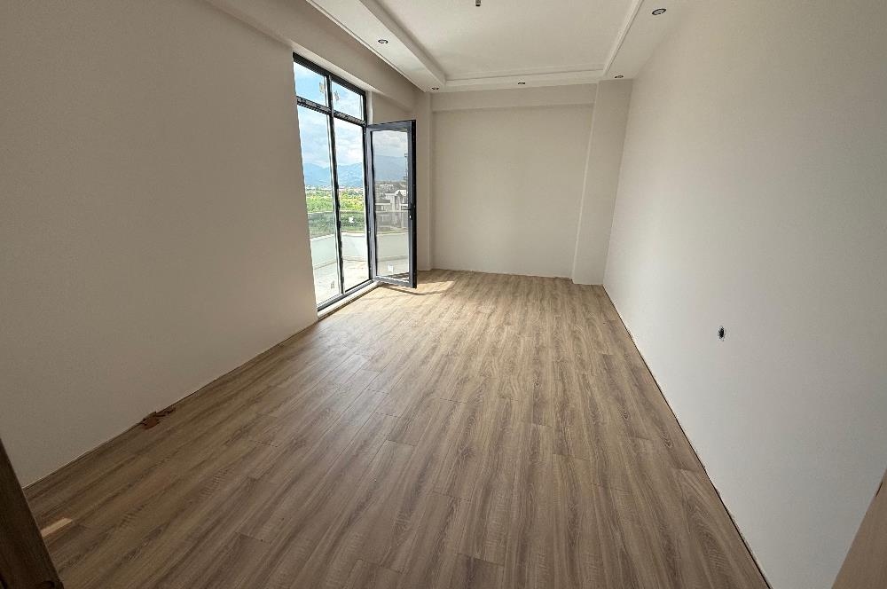 KARTEPE BELEDİYESİNİN HEMEN YANINDA SATILIK 3+1 ÇATI DUBLEKS