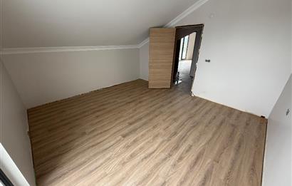 KARTEPE BELEDİYESİNİN HEMEN YANINDA SATILIK 3+1 ÇATI DUBLEKS