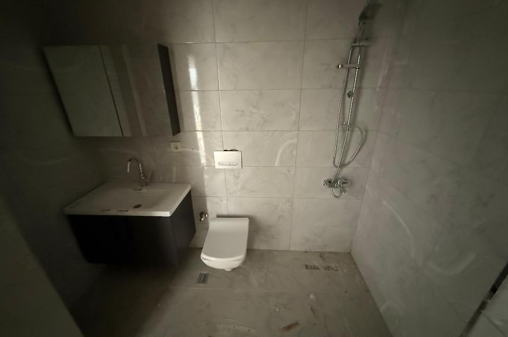 KARTEPE BELEDİYESİNİN HEMEN YANINDA SATILIK 3+1 ÇATI DUBLEKS