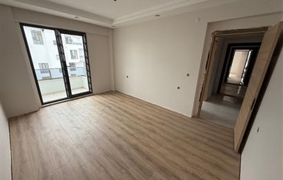 KARTEPE BELEDİYESİNİN YANINDA ARA KAT SIFIR 2+1 KİRALIK DAİRE