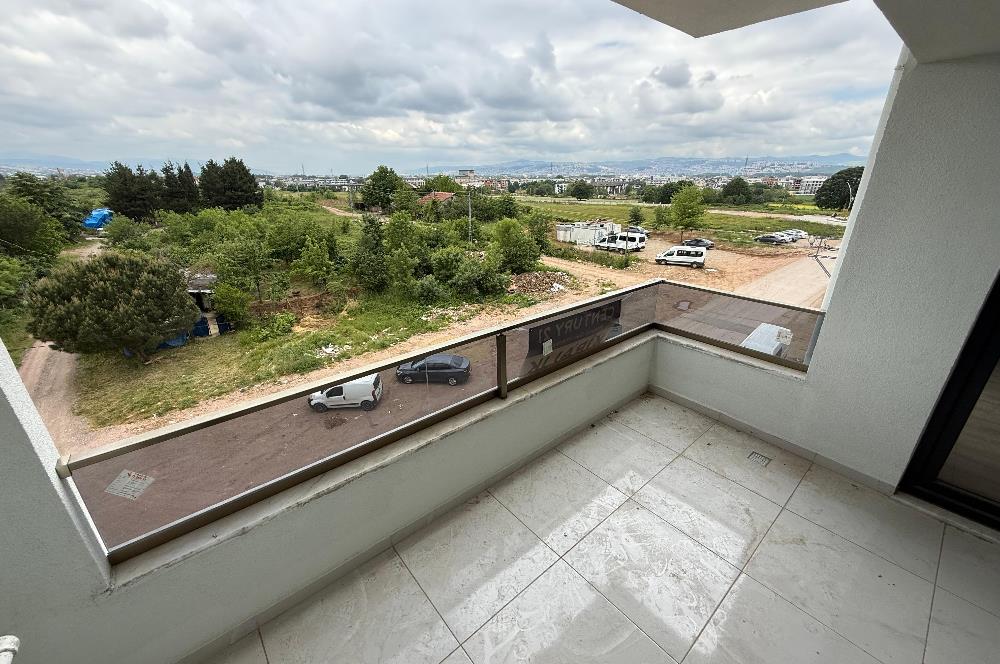 KARTEPE BELEDİYESİNİN YANINDA ARA KAT SIFIR 2+1 KİRALIK DAİRE
