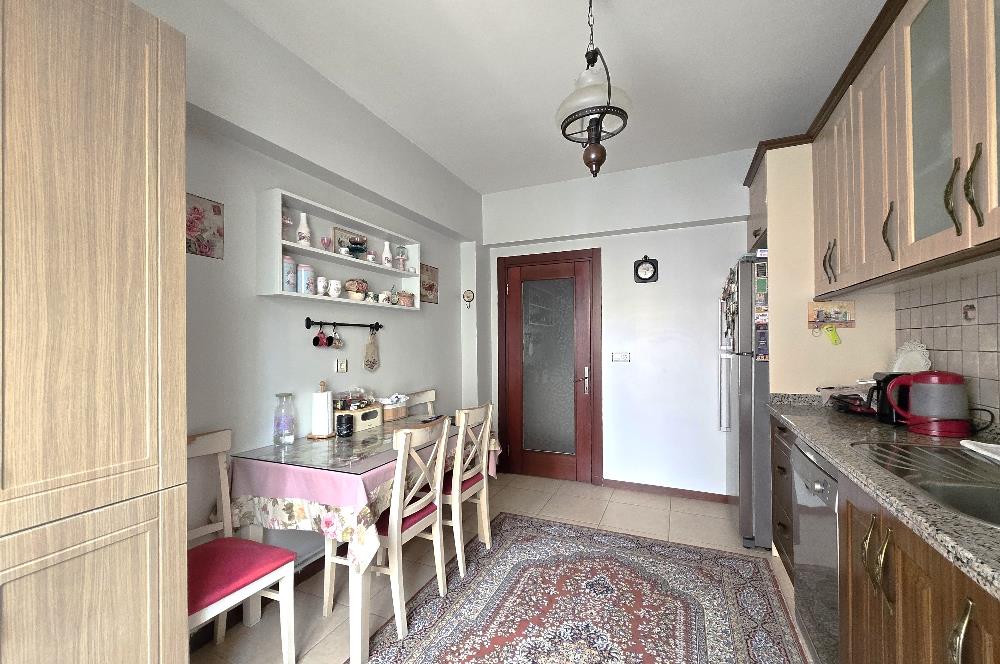 C21 NAR - EVREN SOKAK'TA SATILIK GENİŞ 3+1 YÜKSEK GİRİŞ DAİRE