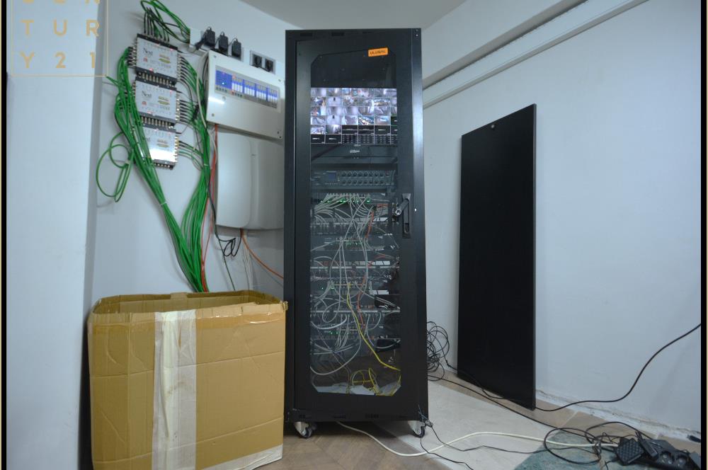 C21 NAR - FİNANS MERKEZİNİN YANINDA DEVREN SATILIK SUİT OTEL