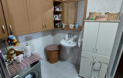 Maltepe Cevizli'de Kullanışlı 2+1 Bahçe Katı Satılık 2+1 Daire