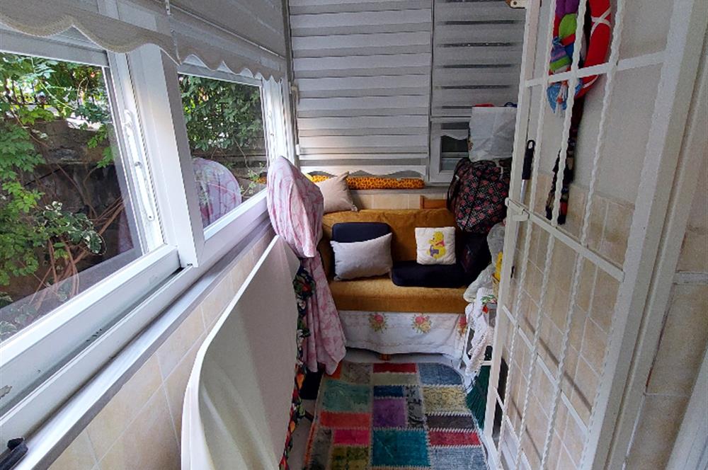 Maltepe Cevizli'de Kullanışlı 2+1 Bahçe Katı Satılık 2+1 Daire