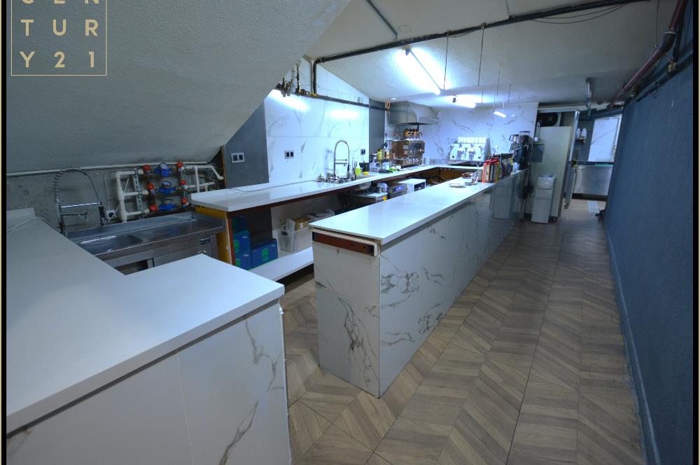 C21 NAR - FİNANS MERKEZİNİN YANINDA DEVREN SATILIK SUİT OTEL