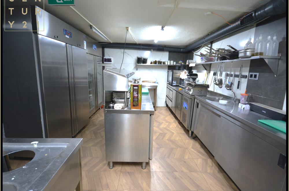 C21 NAR - FİNANS MERKEZİNİN YANINDA DEVREN SATILIK SUİT OTEL