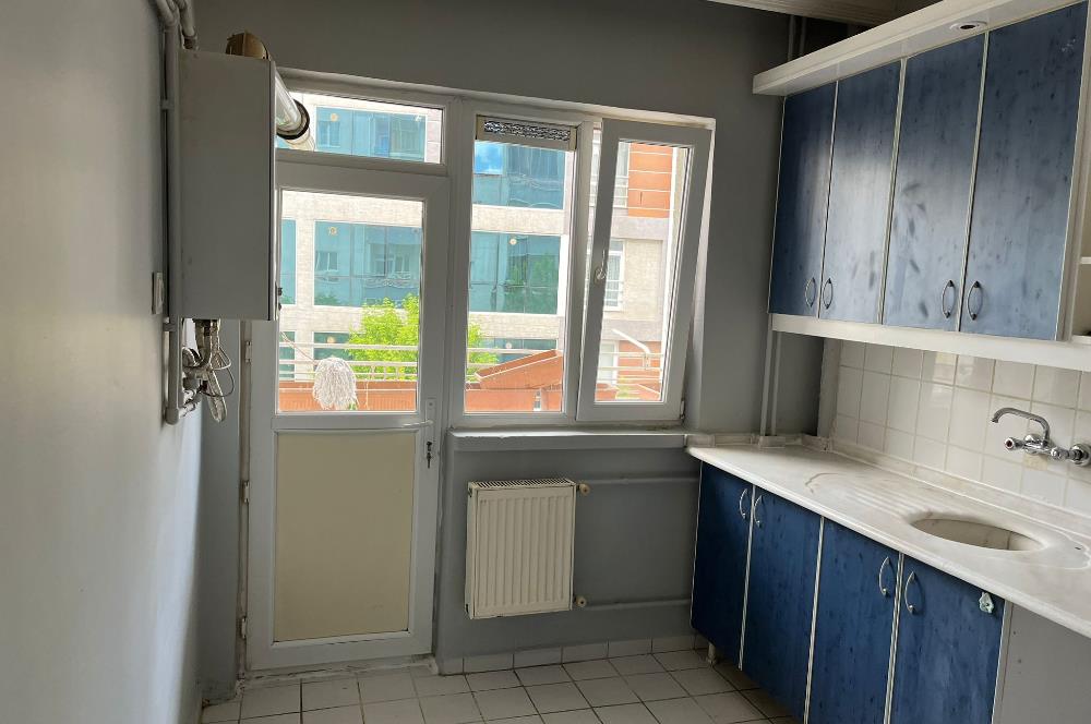 CENTURY 21 VİZYONDAN SEYLAP CADDESİ ÜZERİNDE 3+1 KİRALIK DAİRE