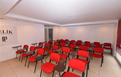 Sarıyer Acarlar Sitesinde Satılık 45 m2 Dükkan İşyeri