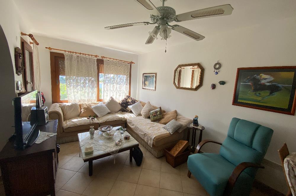 Bodrum Akyarlar Fener Sahiline Yürüme Mesafesinde Havuzlu Site İçinde Kiralık Müstakil Bahçeli Dubleks Yazlık