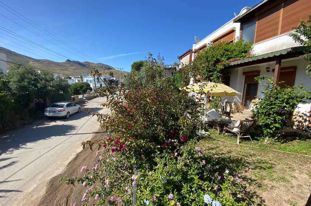 Bodrum Akyarlar Fener Sahiline Yürüme Mesafesinde Havuzlu Site İçinde Kiralık Müstakil Bahçeli Dubleks Yazlık