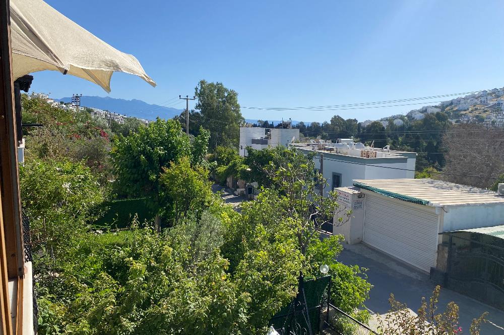 Bodrum Akyarlar Fener Sahiline Yürüme Mesafesinde Havuzlu Site İçinde Kiralık Müstakil Bahçeli Dubleks Yazlık