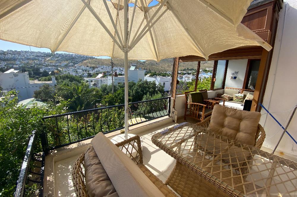 Bodrum Akyarlar Fener Sahiline Yürüme Mesafesinde Havuzlu Site İçinde Kiralık Müstakil Bahçeli Dubleks Yazlık