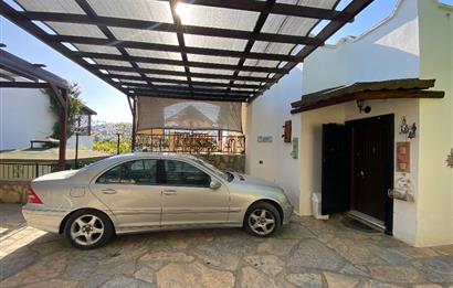 Bodrum Akyarlar Fener Sahiline Yürüme Mesafesinde Havuzlu Site İçinde Kiralık Müstakil Bahçeli Dubleks Yazlık