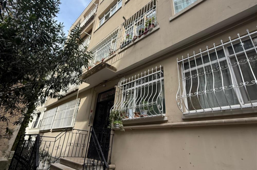GÜMÜŞSUYU İNÖNÜ CADDESİNE YAKIN EN ÜST KAT FERAH SATILIK DAİRE