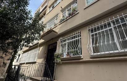 GÜMÜŞSUYU İNÖNÜ CADDESİNE YAKIN EN ÜST KAT FERAH SATILIK DAİRE