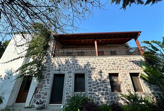 Bodrum Marinaya 3 DK Mesafede Satılık Tarihi Taş Villa