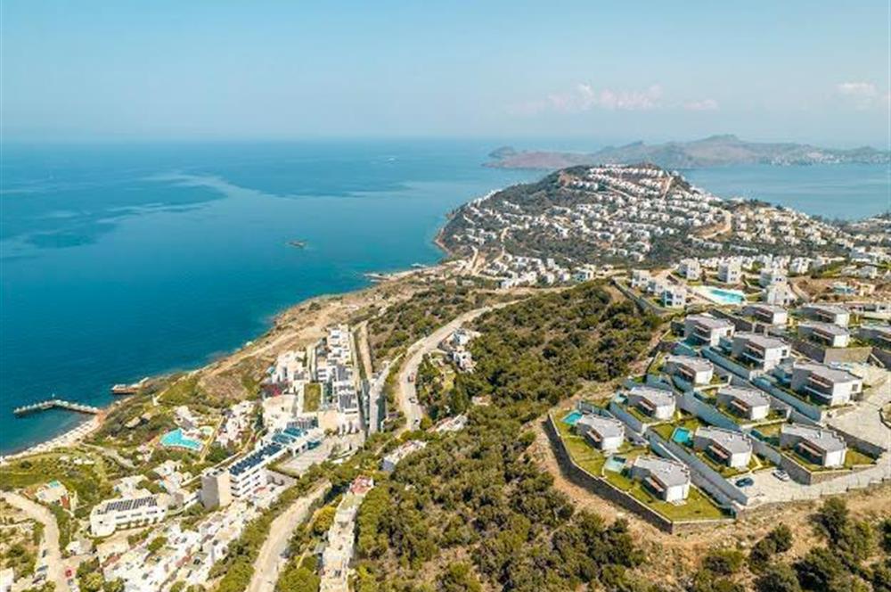 Yalıkavak Geriş Mevkii Deniz Manzaralı Satılık 3+1 Havuzlu Villa
